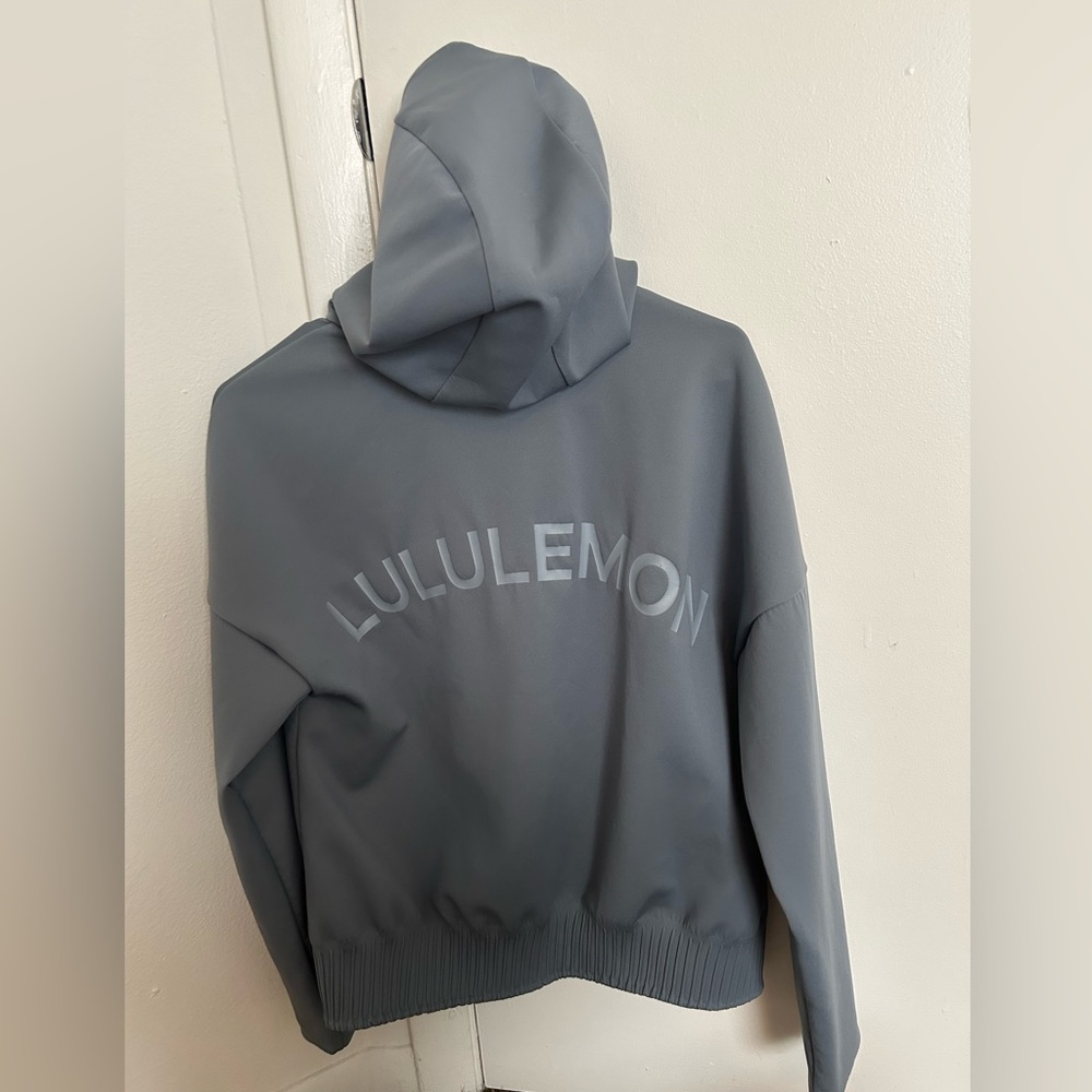 Lululemon Shaped Expression Jacket- Sterling Blue - image 3